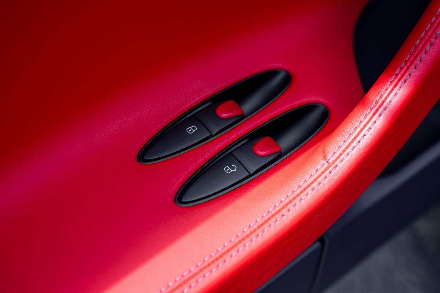 BUGATTI CHIRON SUPERSPORT