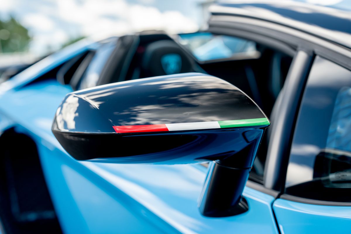 LAMBORGHINI AVENTADOR SVJ ROADSTER LP 770-4