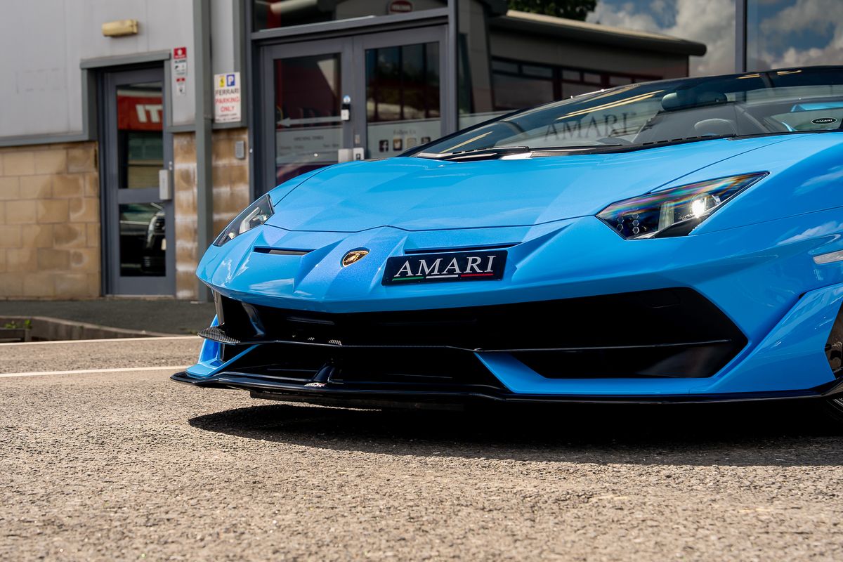 LAMBORGHINI AVENTADOR SVJ ROADSTER LP 770-4