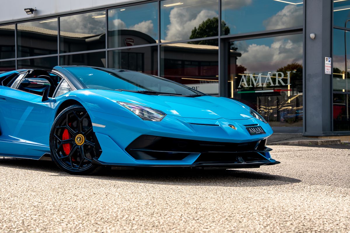 LAMBORGHINI AVENTADOR SVJ ROADSTER LP 770-4