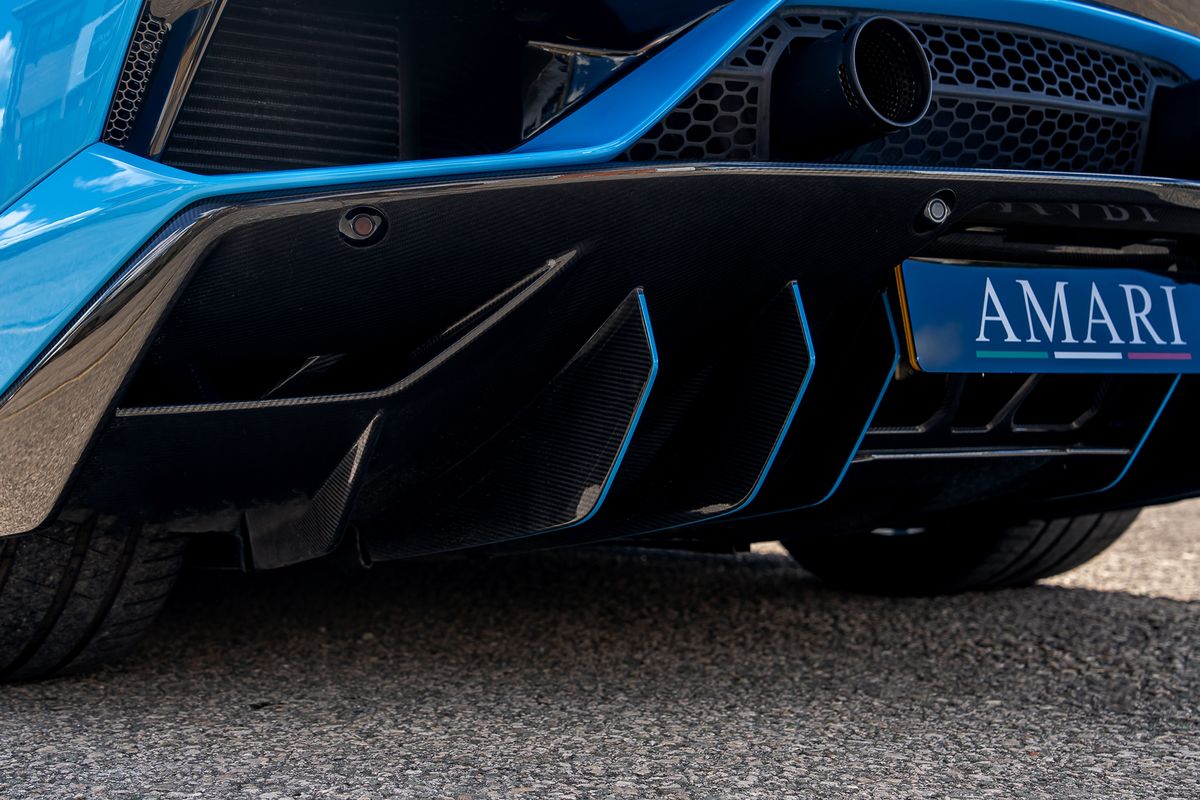 LAMBORGHINI AVENTADOR SVJ ROADSTER LP 770-4