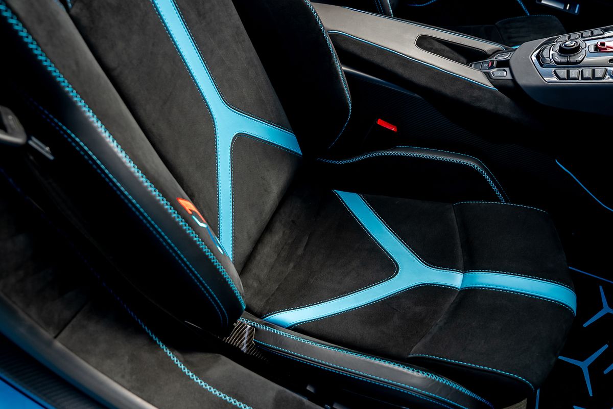 LAMBORGHINI AVENTADOR SVJ ROADSTER LP 770-4