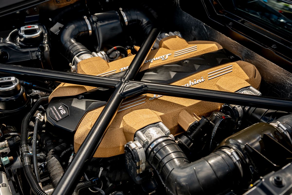 LAMBORGHINI AVENTADOR SVJ ROADSTER LP 770-4
