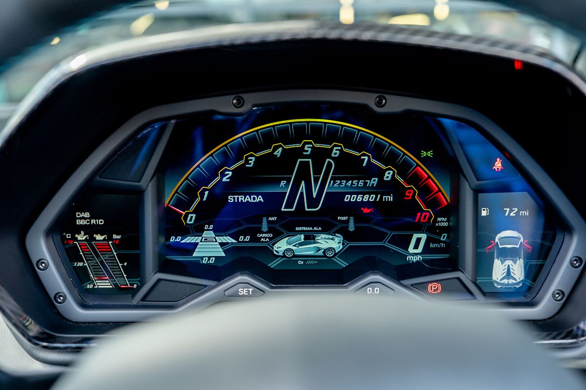 LAMBORGHINI AVENTADOR SVJ ROADSTER LP 770-4