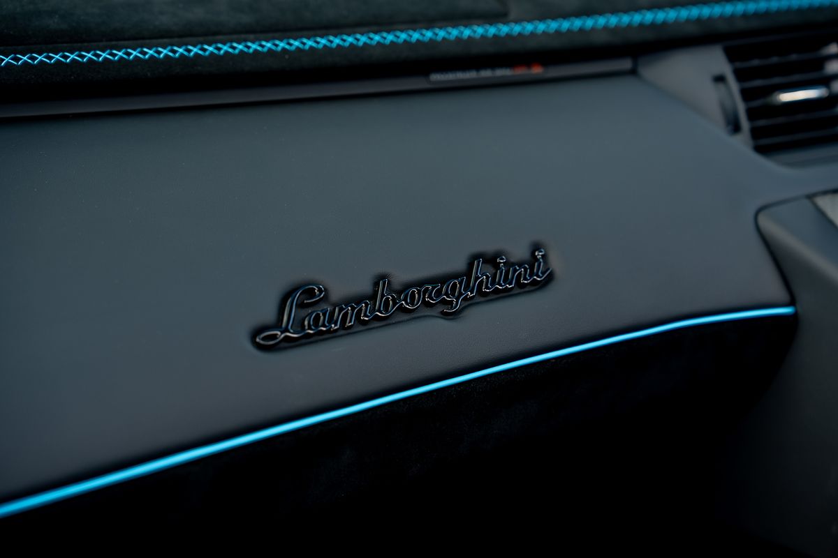 LAMBORGHINI AVENTADOR SVJ ROADSTER LP 770-4