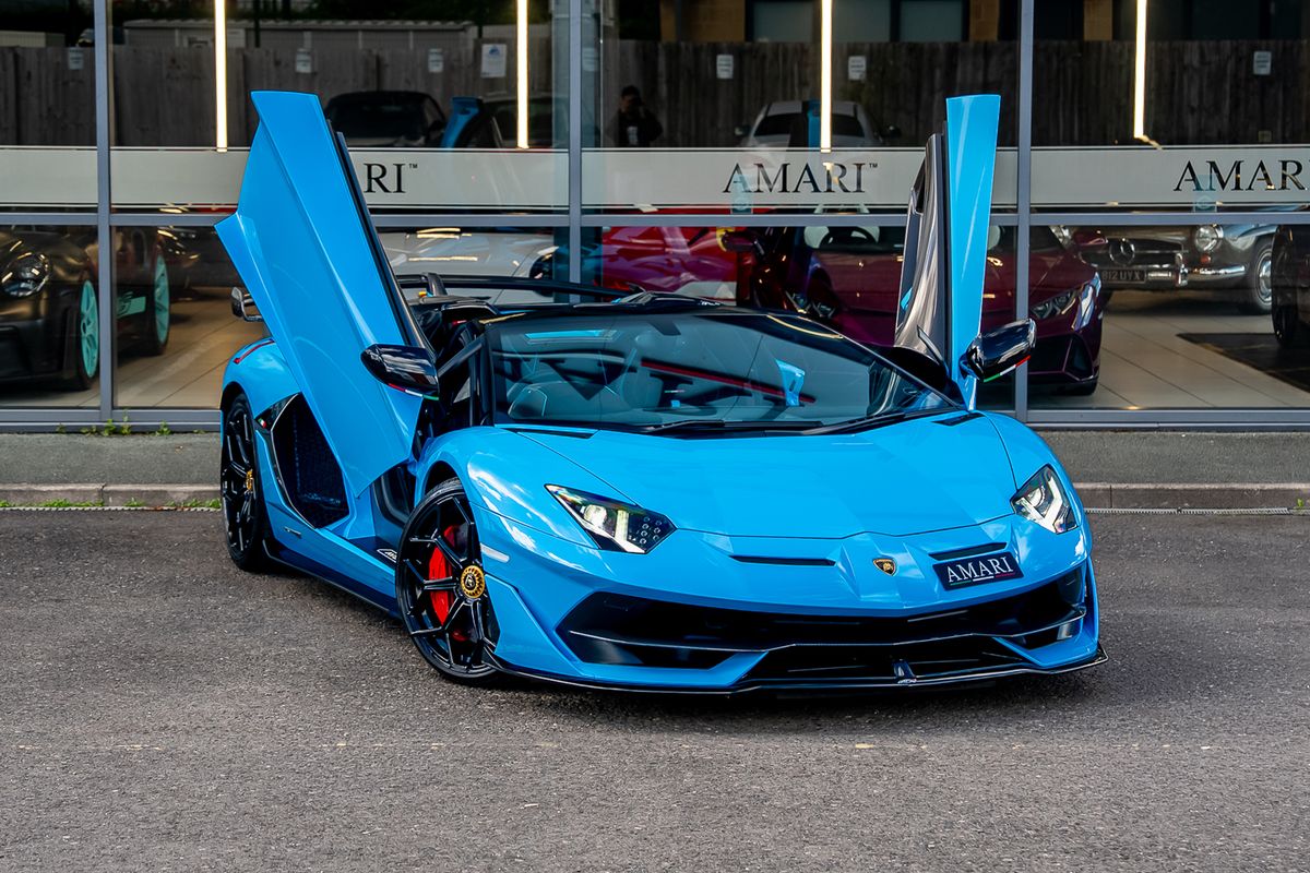 LAMBORGHINI AVENTADOR SVJ ROADSTER LP 770-4
