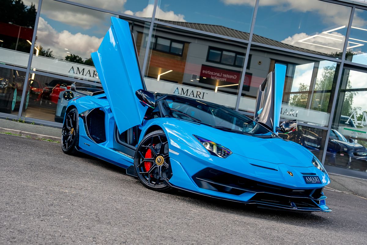 LAMBORGHINI AVENTADOR SVJ ROADSTER LP 770-4