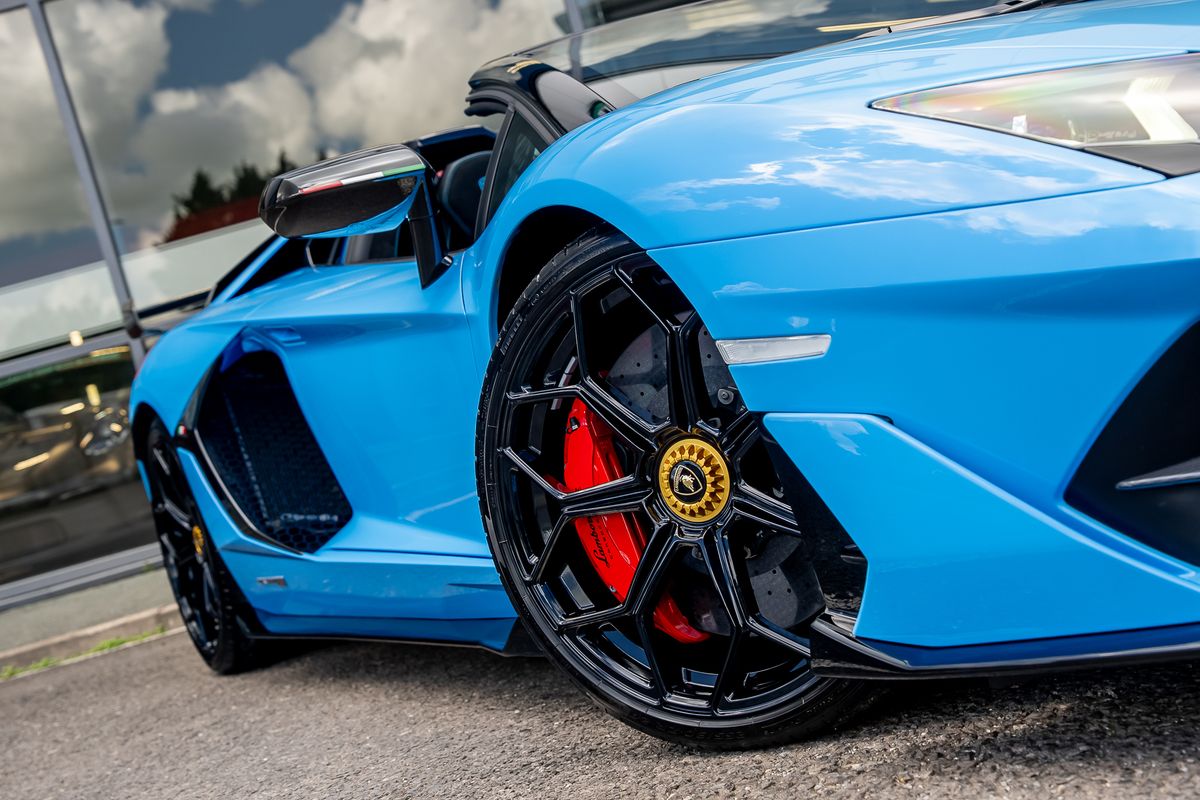 LAMBORGHINI AVENTADOR SVJ ROADSTER LP 770-4