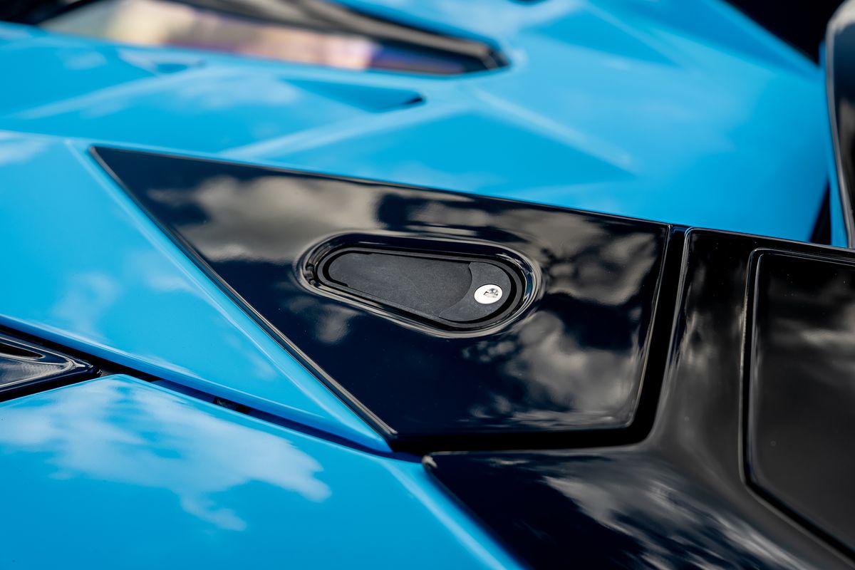 LAMBORGHINI AVENTADOR SVJ ROADSTER LP 770-4