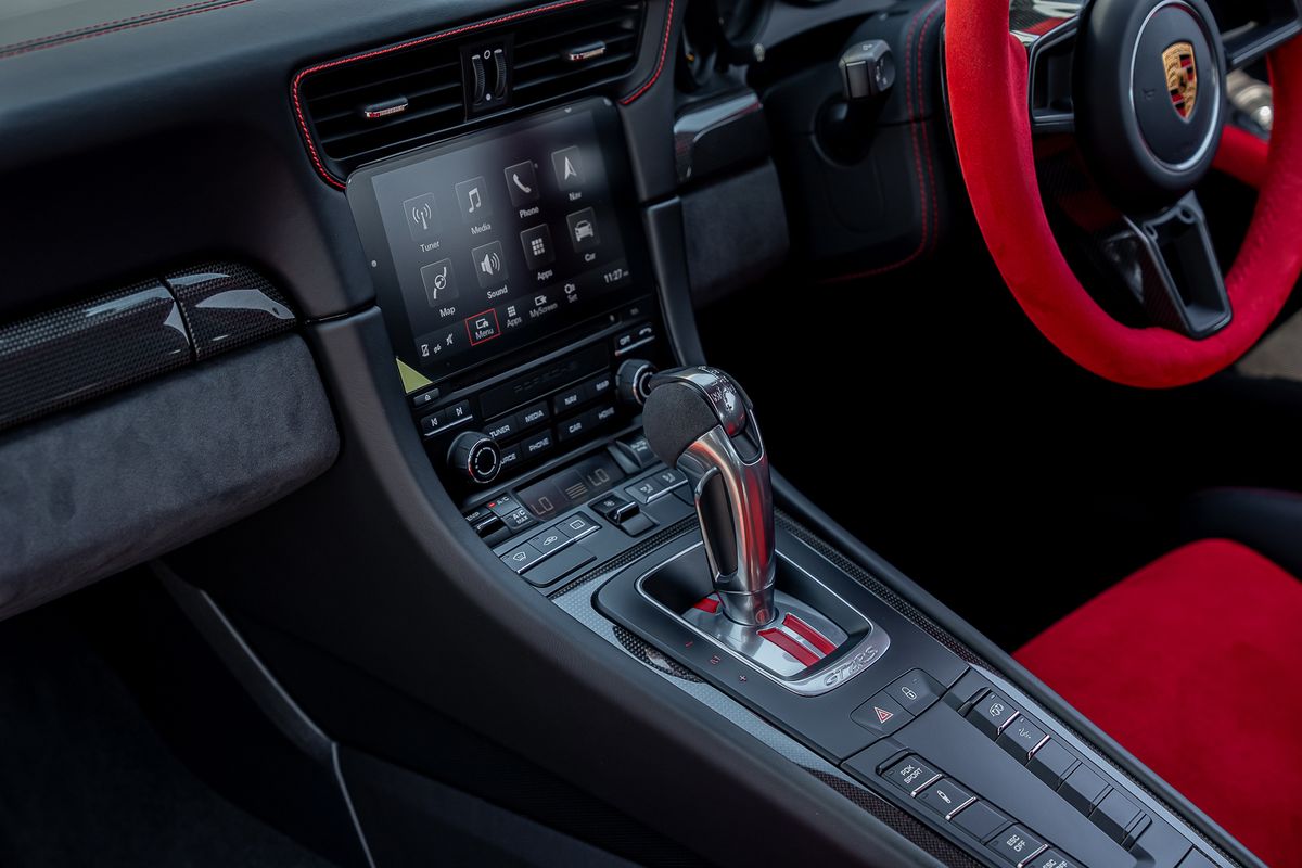 PORSCHE 911/991 GT2 RS WEISSACH PDK