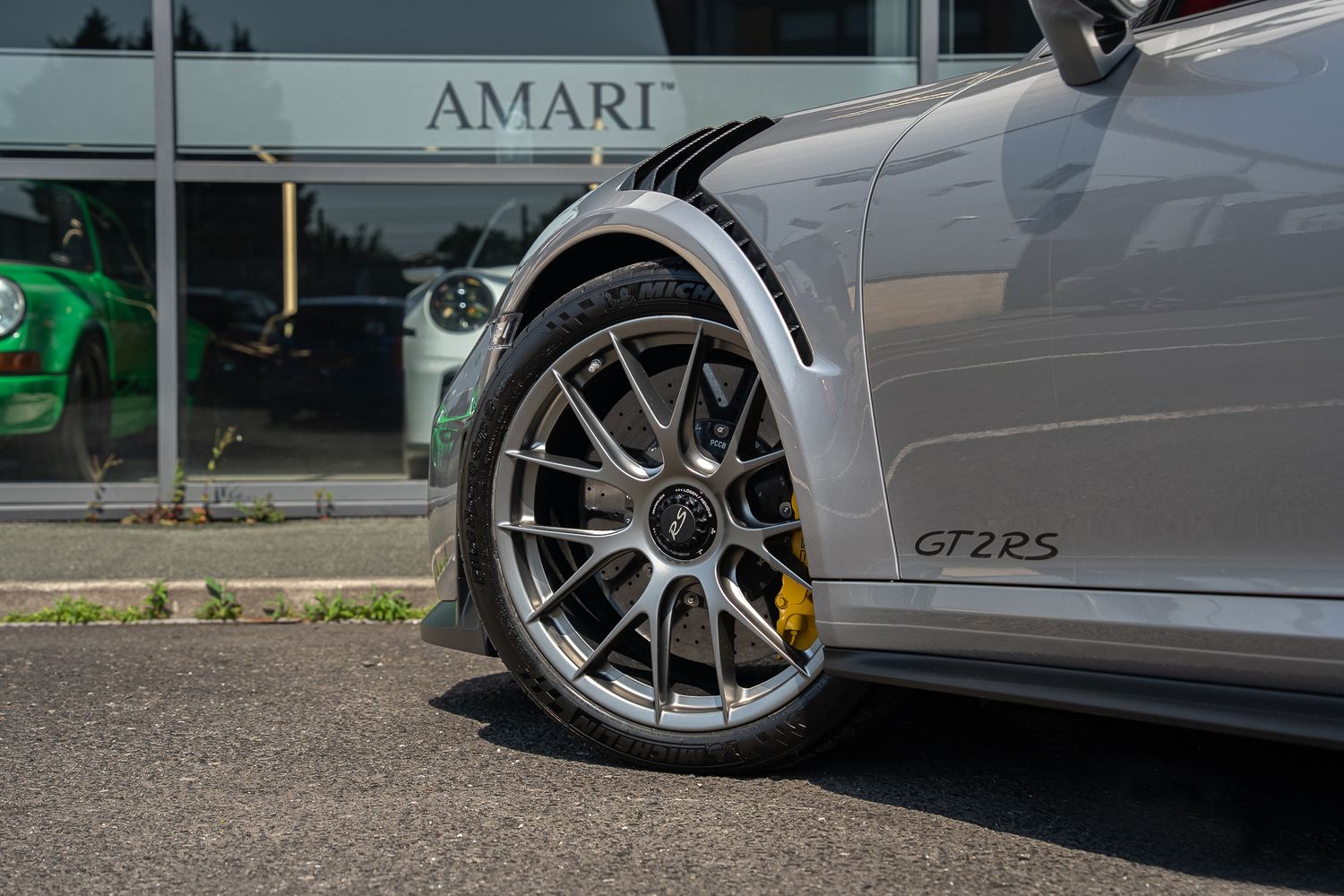 PORSCHE 911/991 GT2 RS WEISSACH PDK