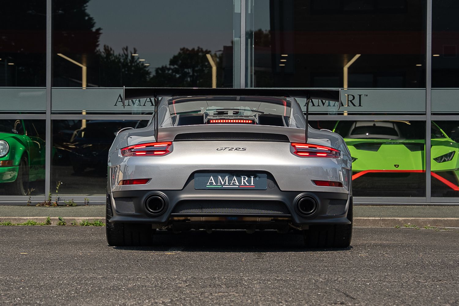 PORSCHE 911/991 GT2 RS WEISSACH PDK