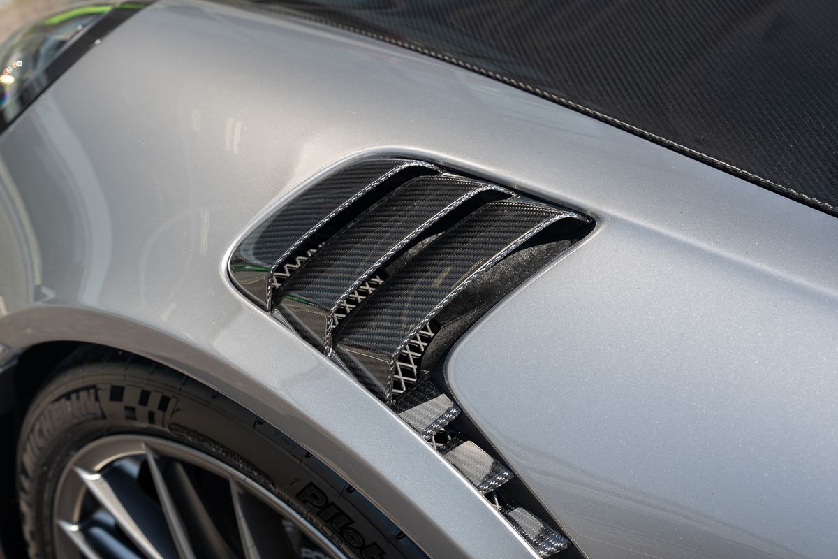 PORSCHE 911/991 GT2 RS WEISSACH PDK