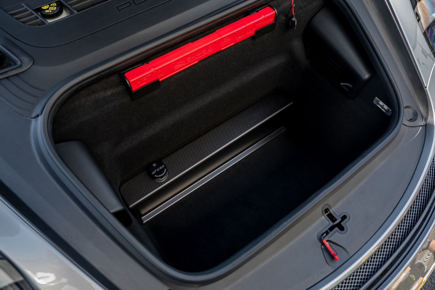 PORSCHE 911/991 GT2 RS WEISSACH PDK