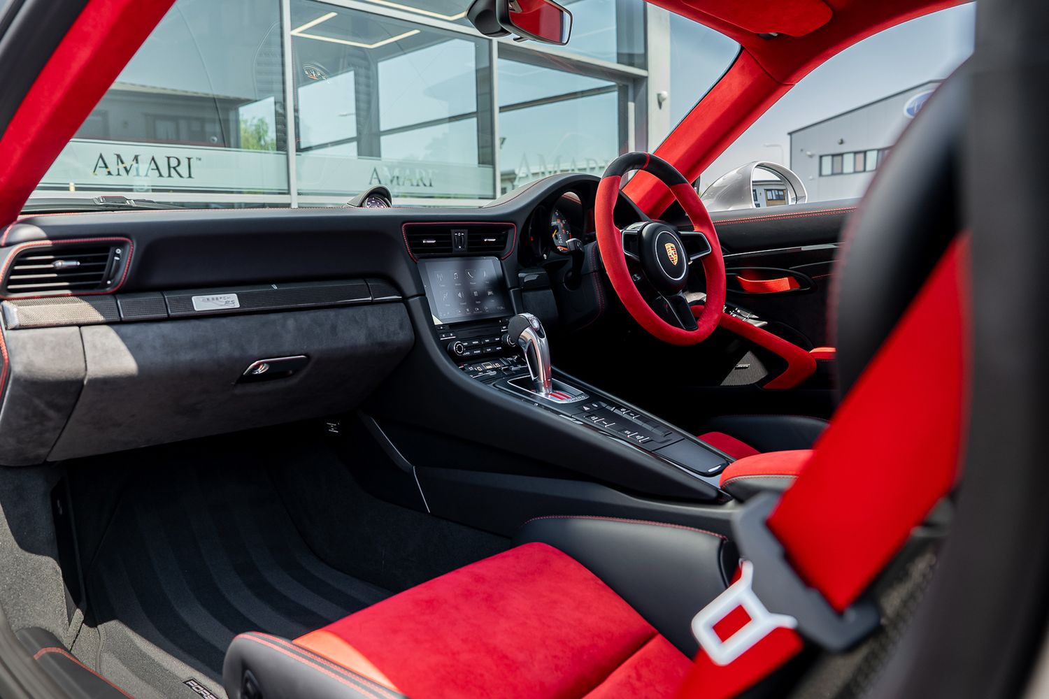 PORSCHE 911/991 GT2 RS WEISSACH PDK