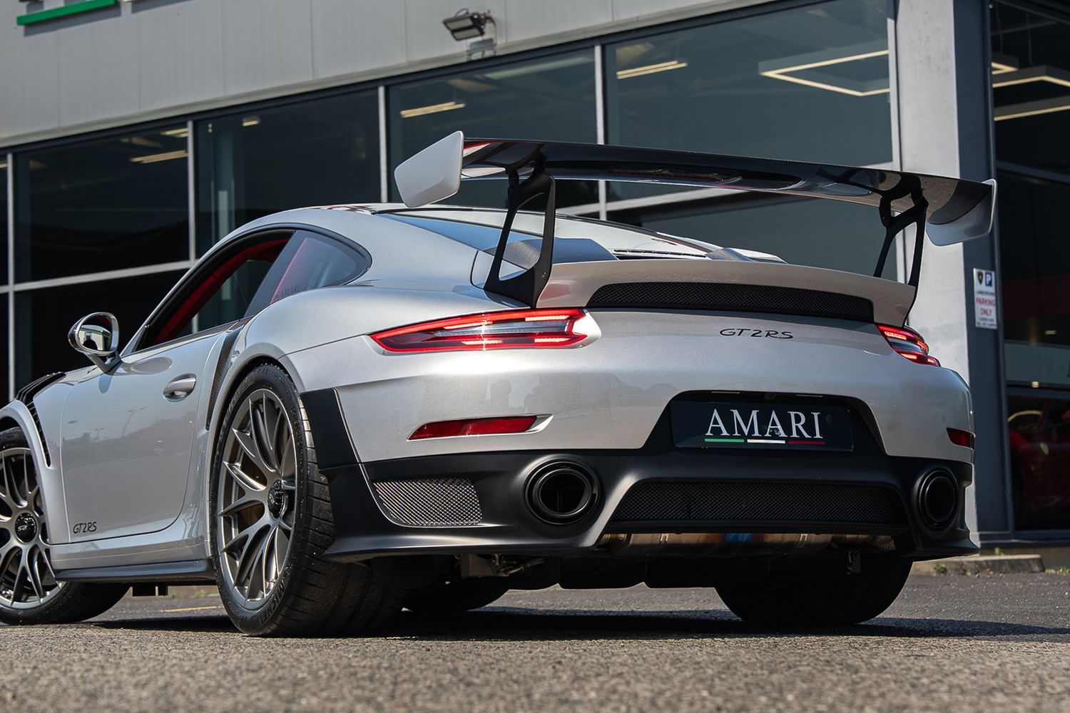 PORSCHE 911/991 GT2 RS WEISSACH PDK