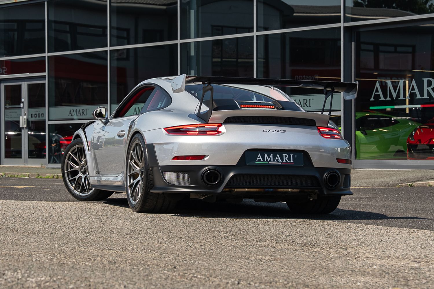PORSCHE 911/991 GT2 RS WEISSACH PDK