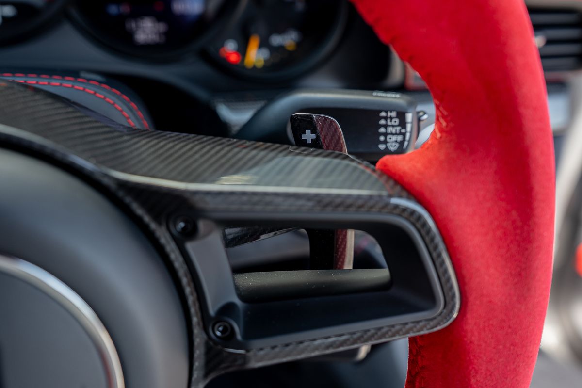 PORSCHE 911/991 GT2 RS WEISSACH PDK
