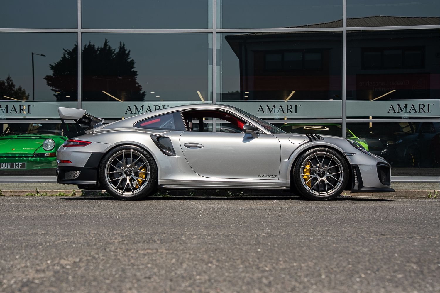PORSCHE 911/991 GT2 RS WEISSACH PDK