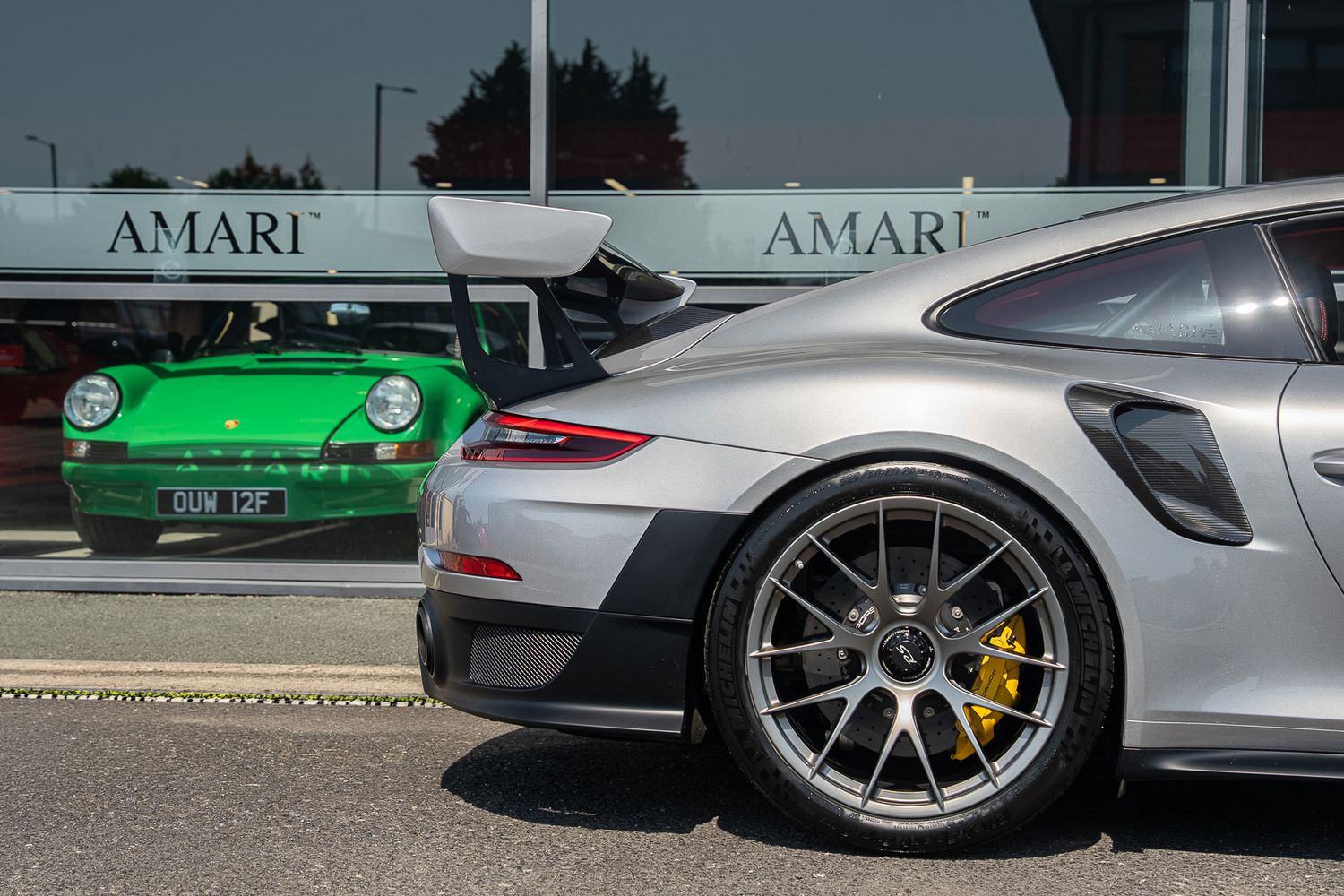 PORSCHE 911/991 GT2 RS WEISSACH PDK