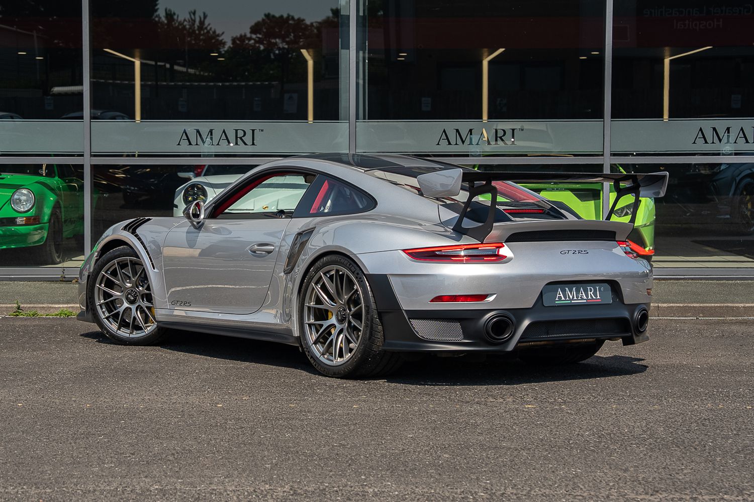 PORSCHE 911/991 GT2 RS WEISSACH PDK