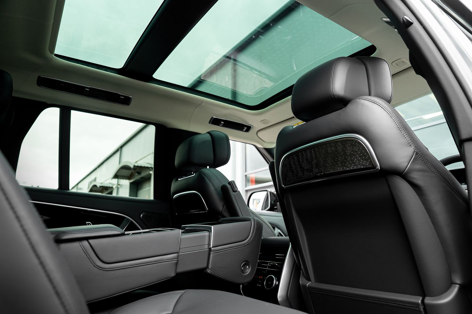 Land Rover Range Rover Autobiography MHEV Auto
