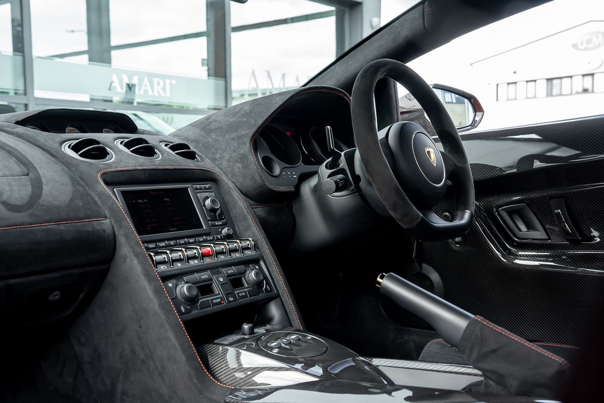 LAMBORGHINI GALLARDO LP 570-4 SUPERLEGGERA EDIZIONE TECNICA