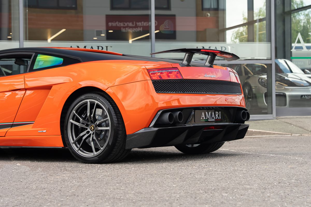 LAMBORGHINI GALLARDO LP 570-4 SUPERLEGGERA EDIZIONE TECNICA