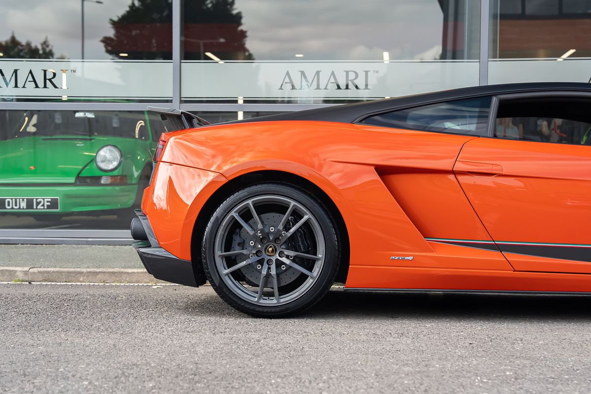 LAMBORGHINI GALLARDO LP 570-4 SUPERLEGGERA EDIZIONE TECNICA