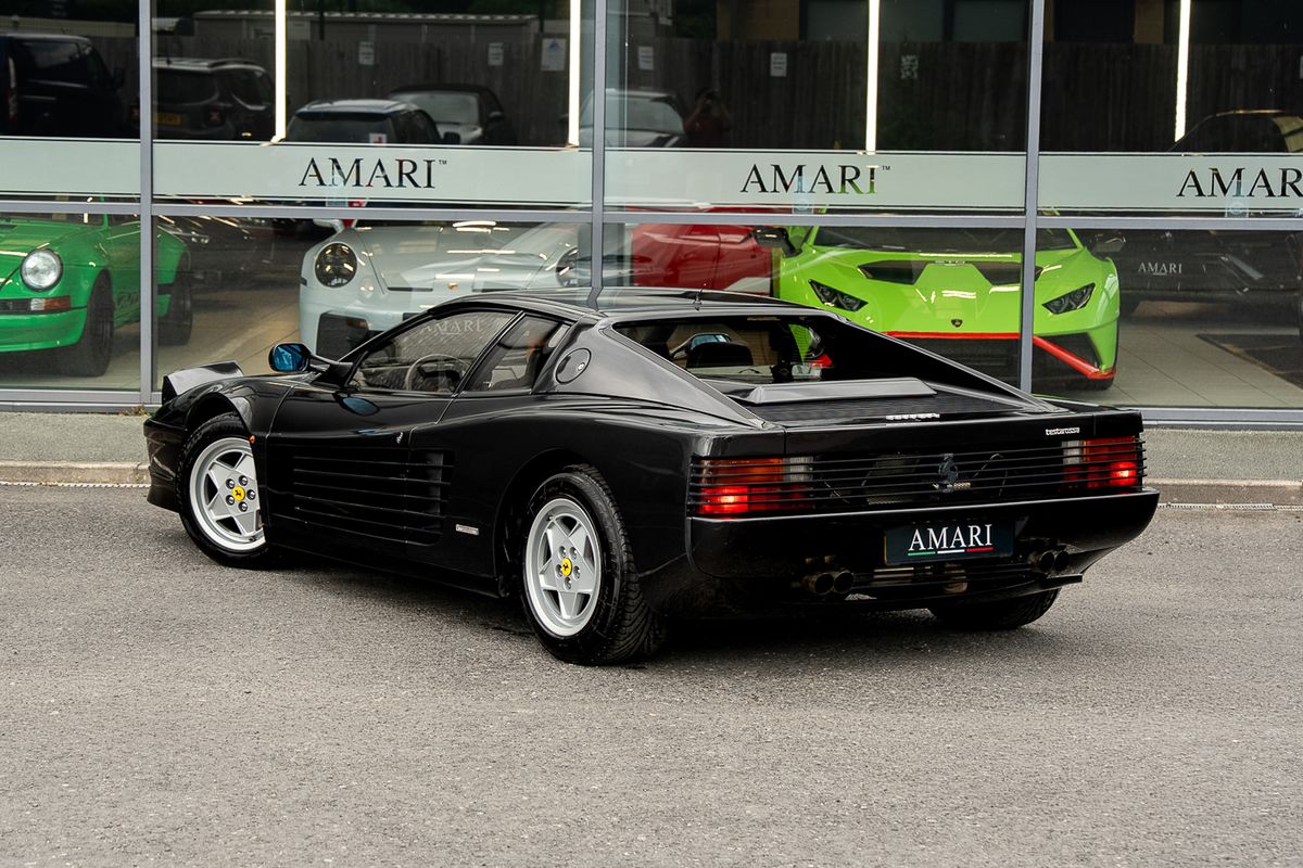 FERRARI TESTAROSSA