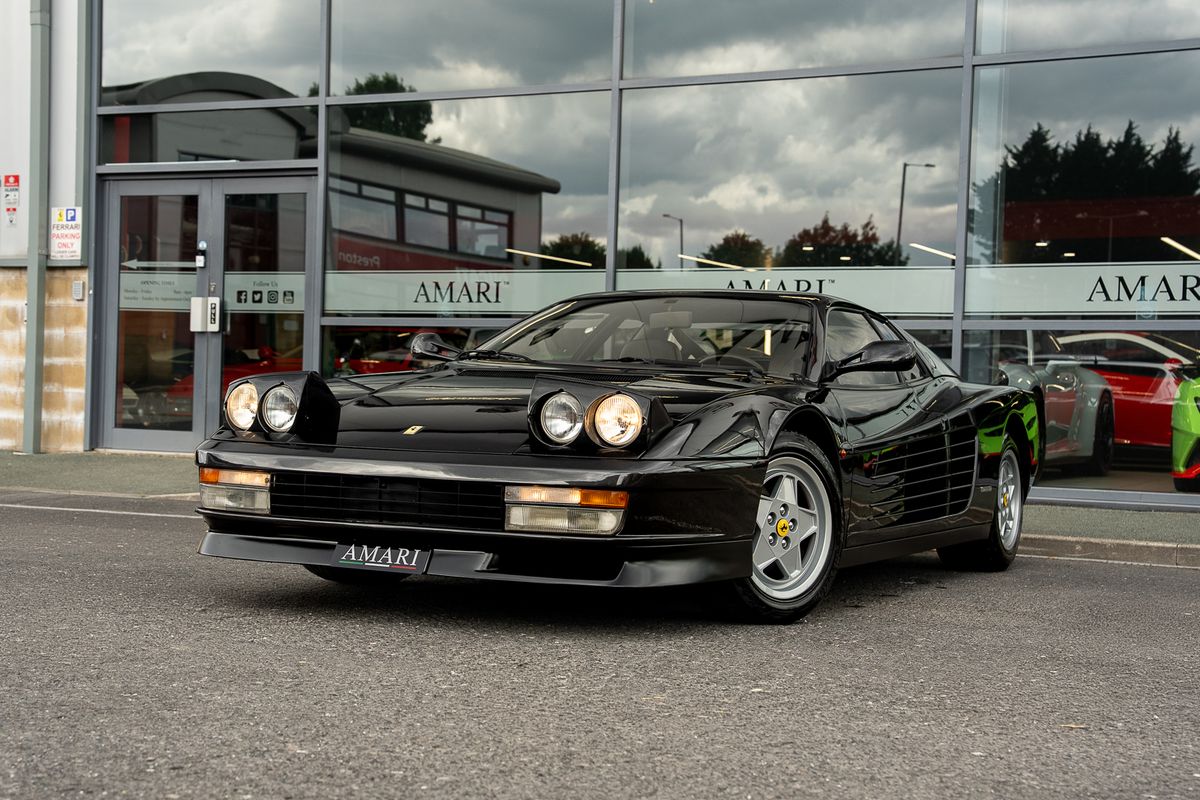 FERRARI TESTAROSSA