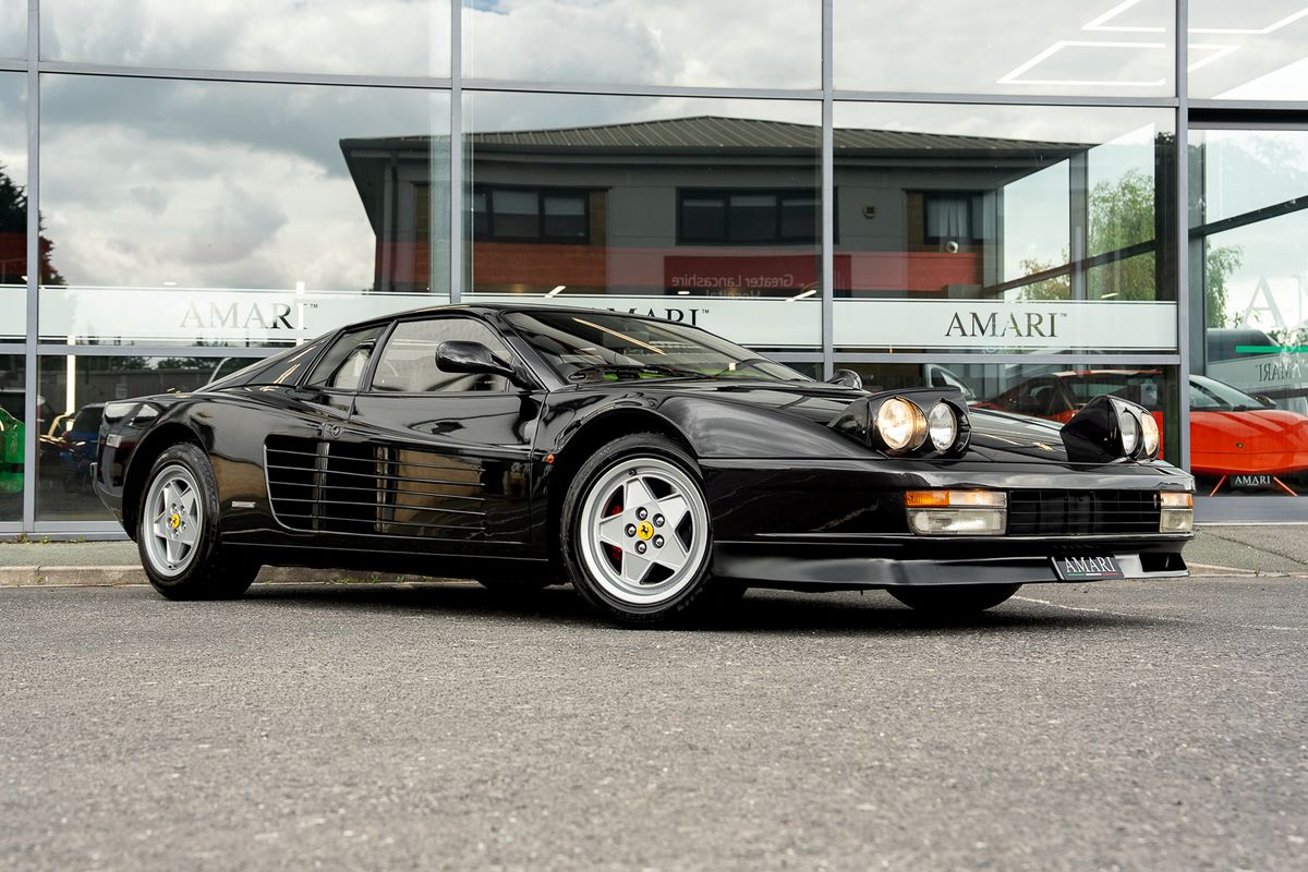 FERRARI TESTAROSSA