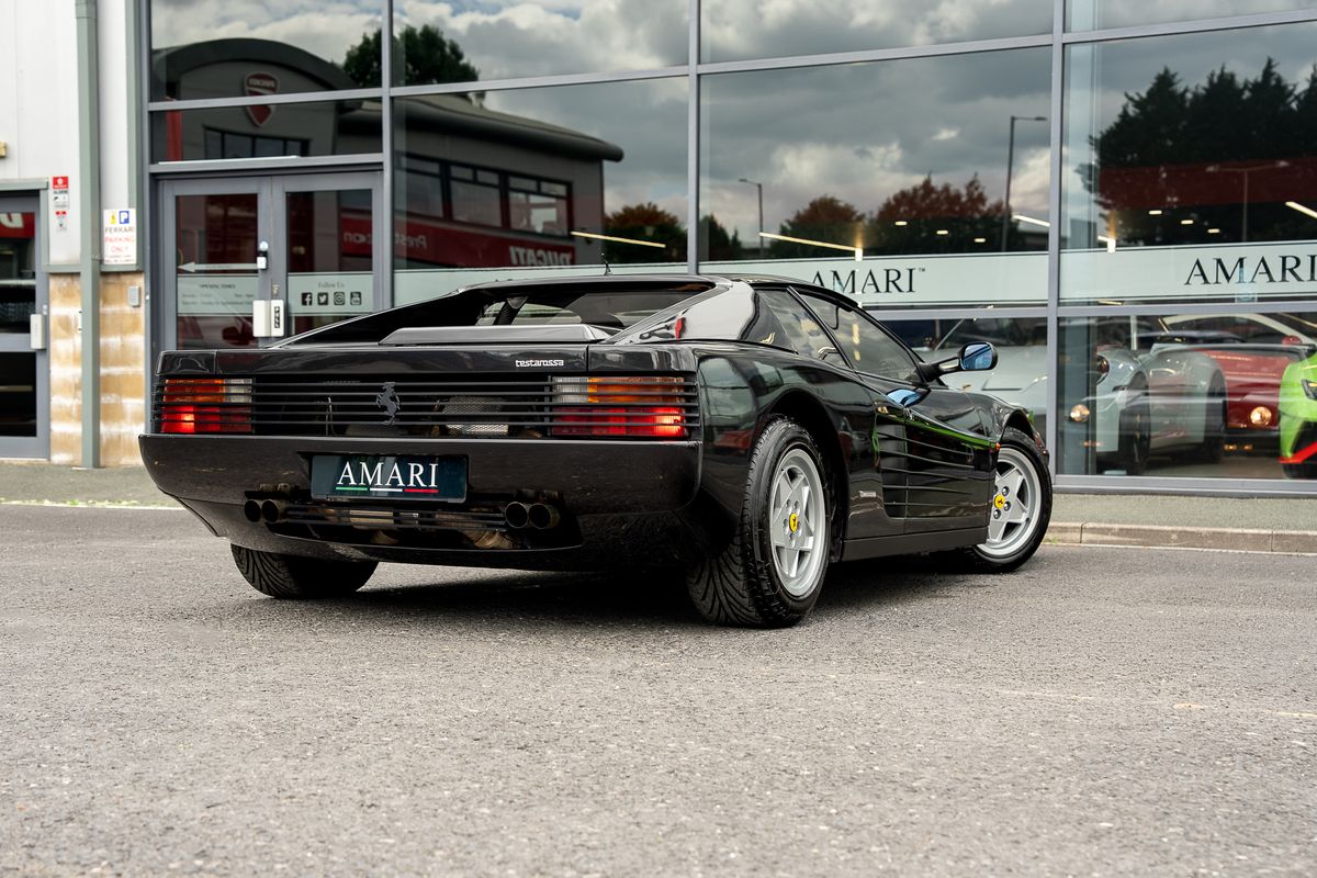 FERRARI TESTAROSSA