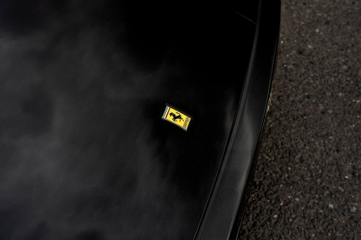 FERRARI TESTAROSSA