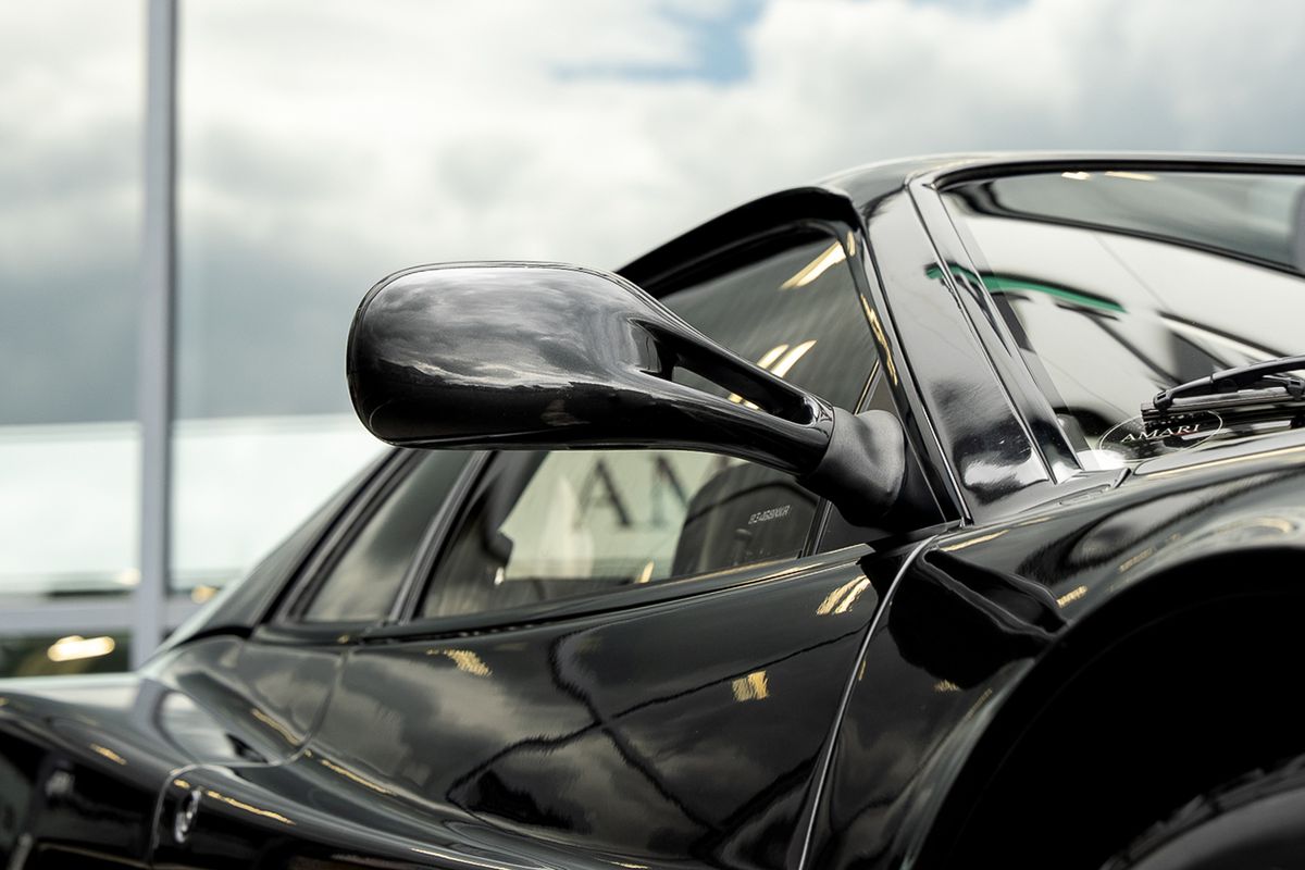 FERRARI TESTAROSSA