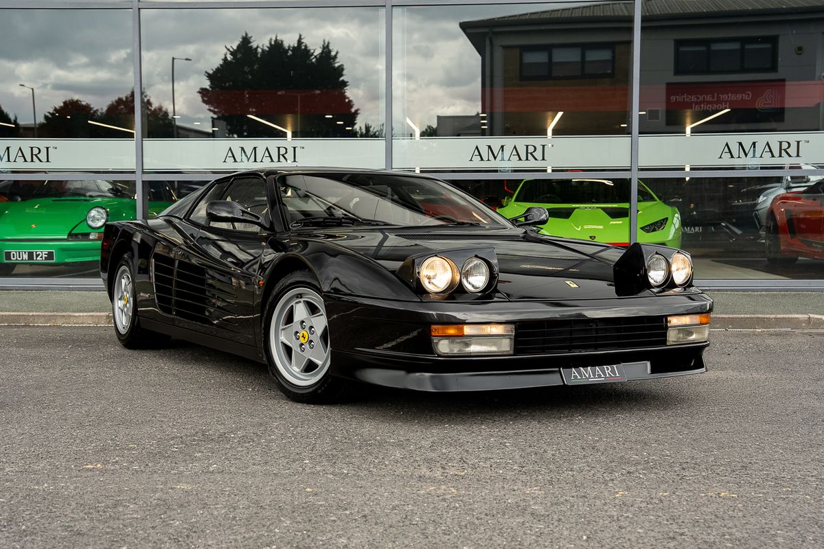 FERRARI TESTAROSSA