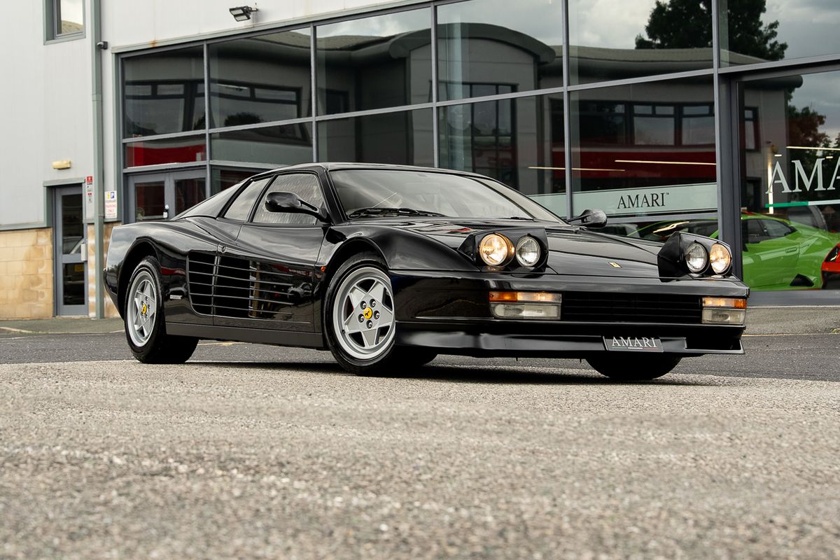 FERRARI TESTAROSSA