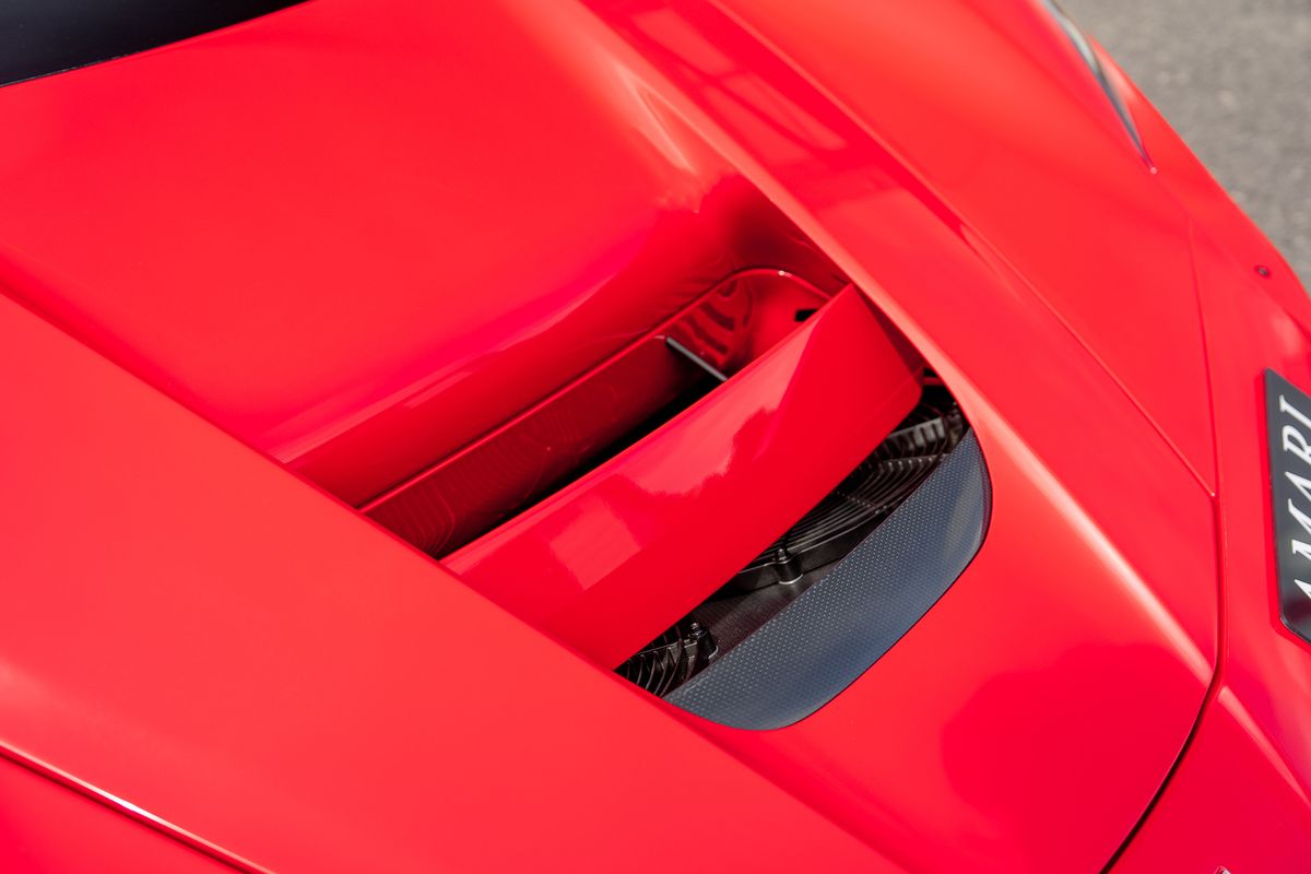 FERRARI LAFERRARI