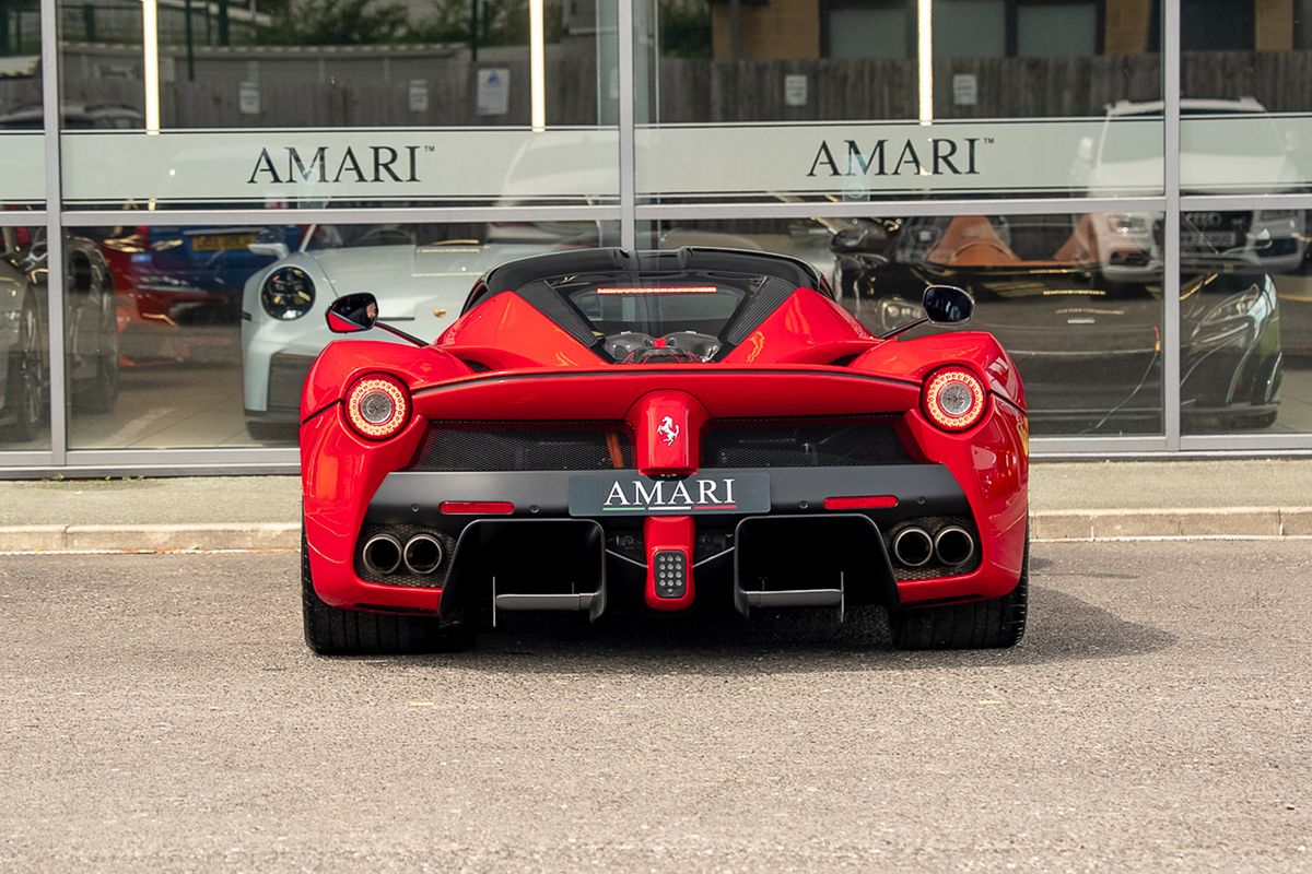FERRARI LAFERRARI