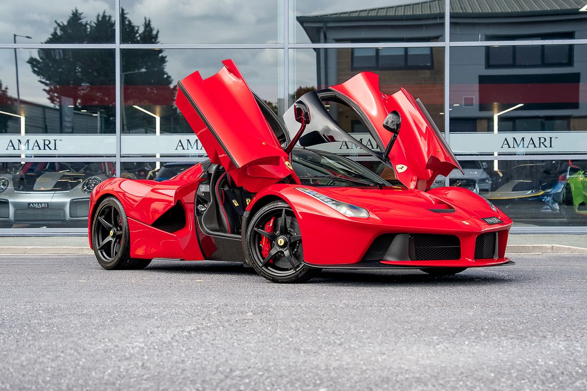 FERRARI LAFERRARI