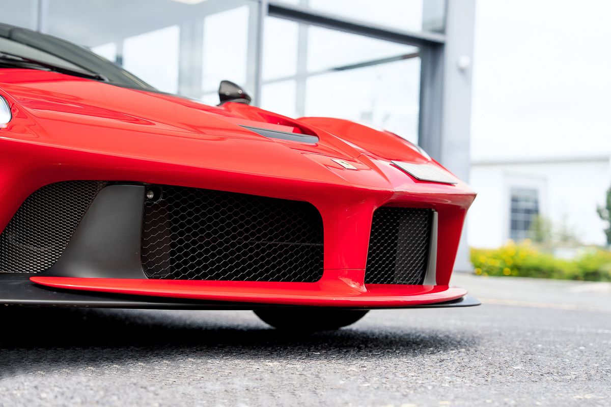 FERRARI LAFERRARI