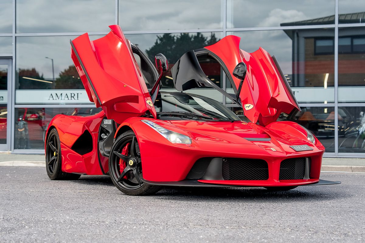 FERRARI LAFERRARI