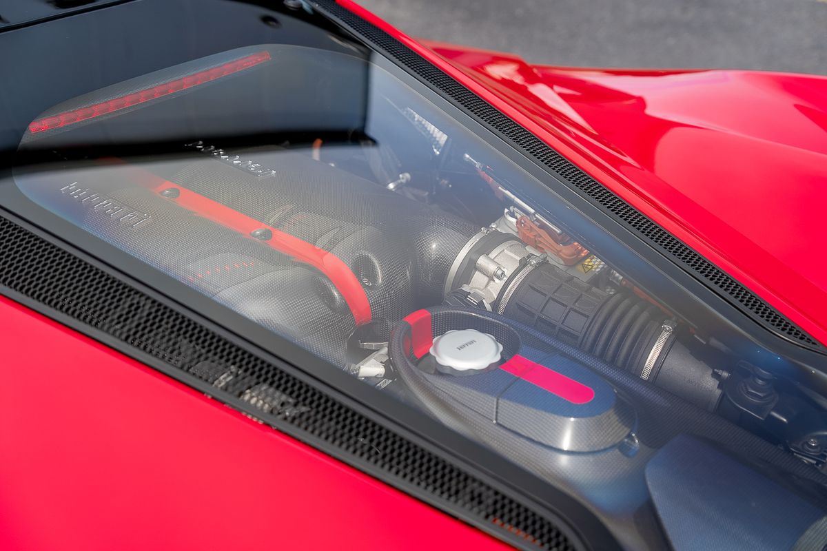 FERRARI LAFERRARI