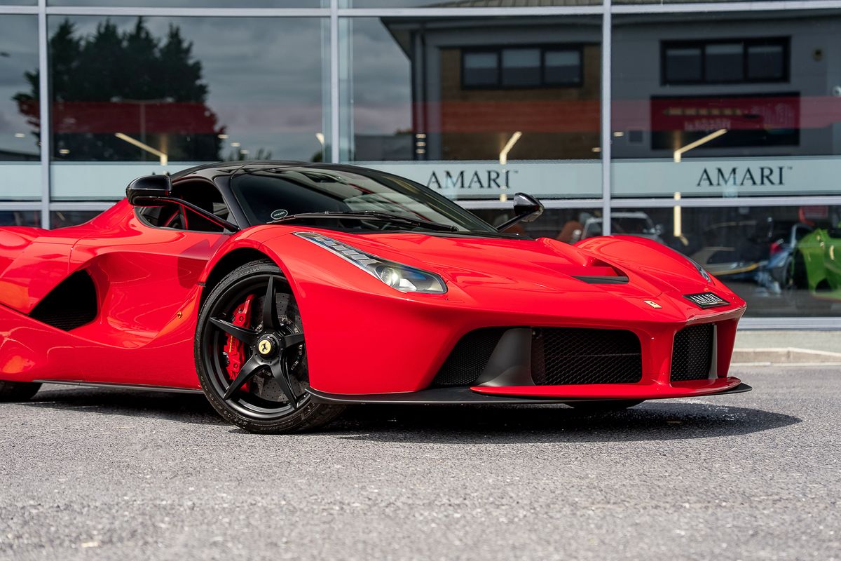 FERRARI LAFERRARI
