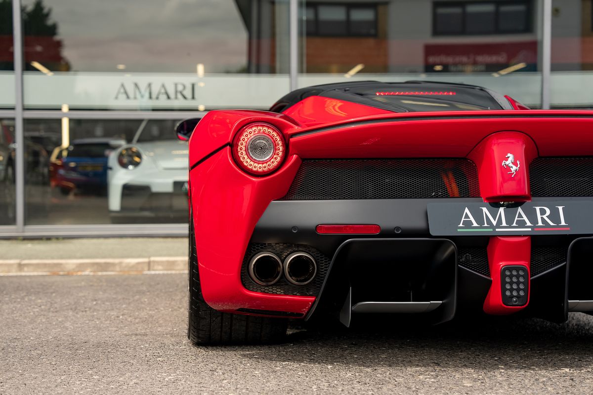 FERRARI LAFERRARI