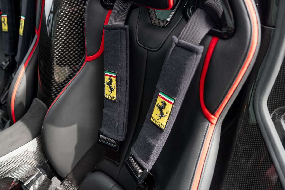 FERRARI LAFERRARI