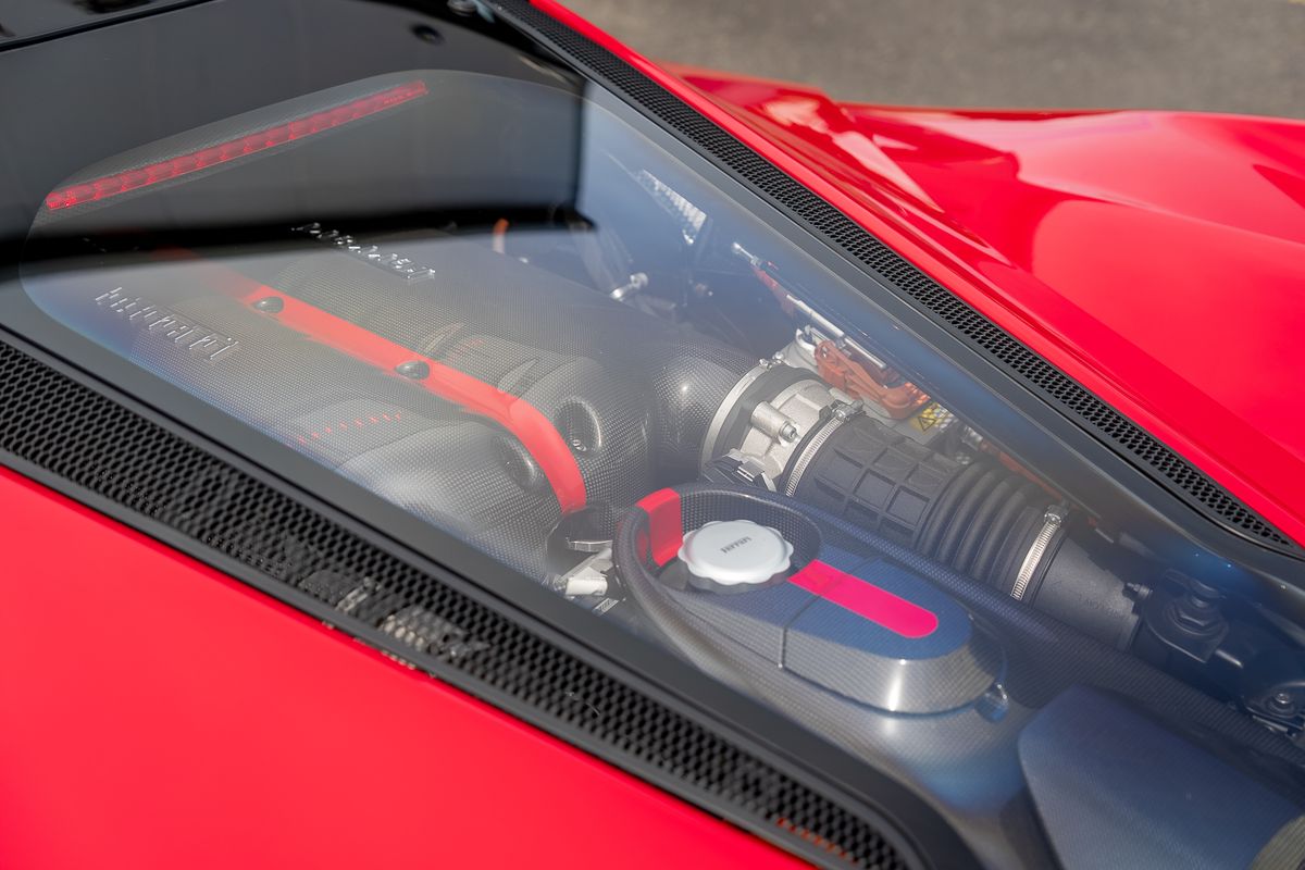 FERRARI LAFERRARI