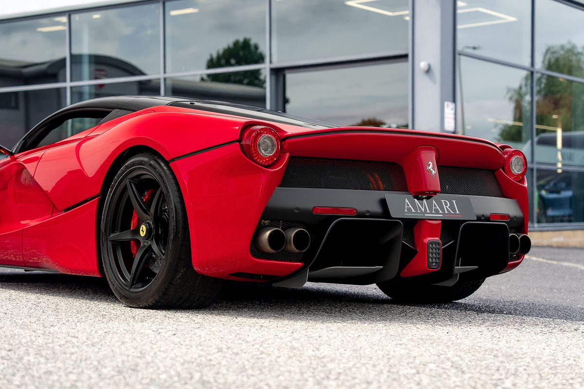 FERRARI LAFERRARI