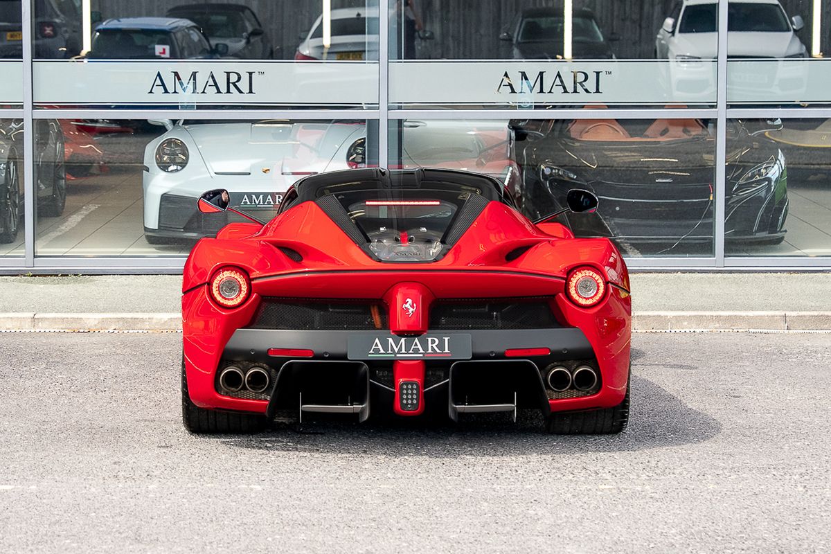 FERRARI LAFERRARI