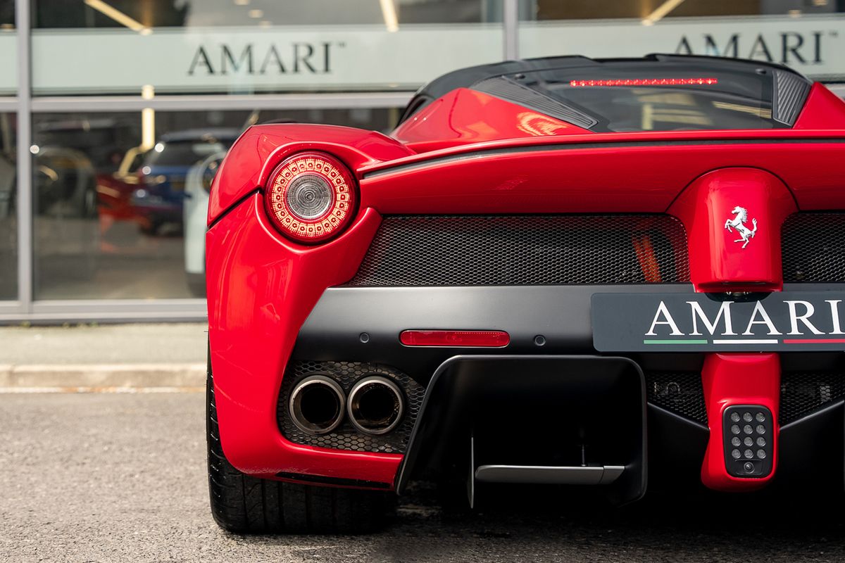 FERRARI LAFERRARI